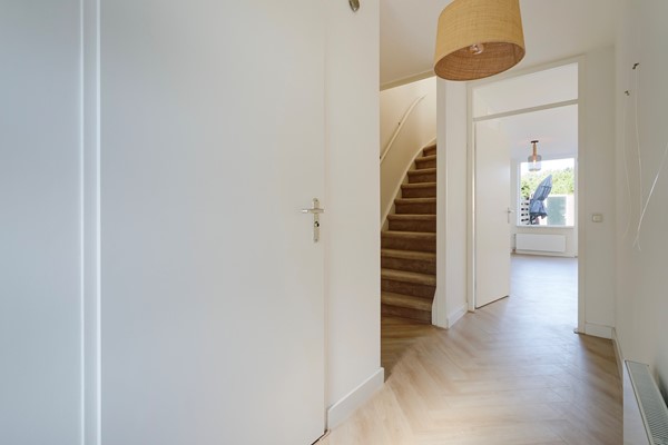 Medium property photo - Zandzeggelaan 199, 2554 HM Den Haag